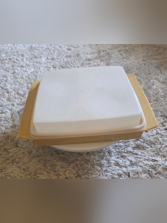 Tupperware Vintage Other - Vintage Tupperware Deviled Egg Holder Yellow